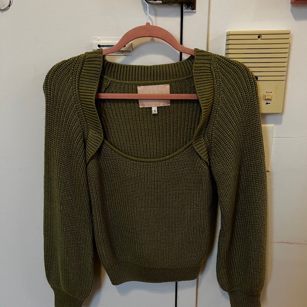 Elegant Olive Women's Crew Neck Sweater
